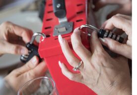 Cracked It Christmas Escape Room Game
